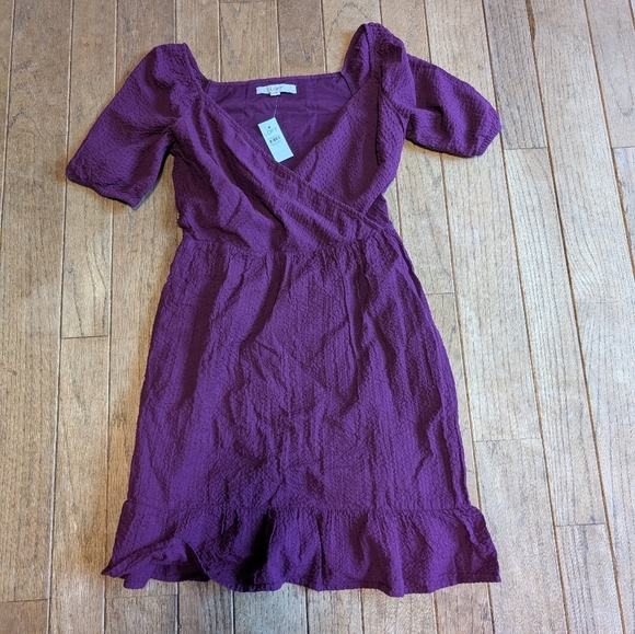 Women's Loft Purple Petite Crinkle Flounce Puff Sleeves Textured Dress Size 0 - Picture 2 of 9